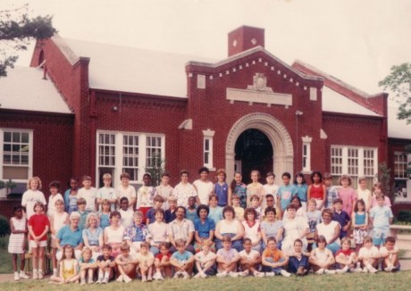 Barnard 5th grade - 1987-1988 - Clayton Fraser in back row - 8th from right